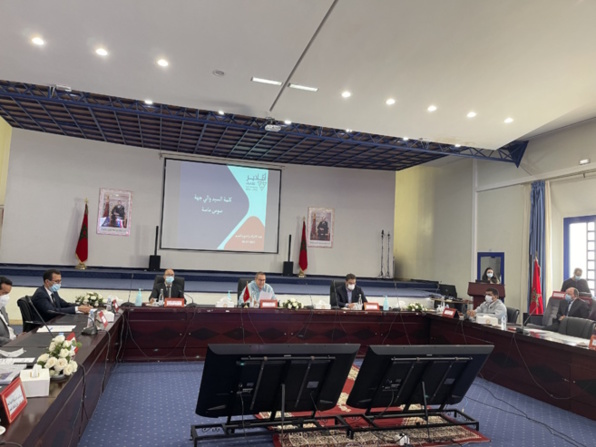 SEPTIÈME RÉUNION DU COMITÉ DE PILOTAGE, DE SUIVI ET D'ÉVALUATION DU PROGRAMME DE DÉVELOPPEMENT URBAIN DE LA VILLE D'AGADIR 2020-2024 SEPTIÈME RÉUNION DU COMITÉ DE PILOTAGE, DE SUIVI ET D'ÉVALUATION DU PROGRAMME DE DÉVELOPPEMENT URBAIN DE LA VILLE D'AGADIR 2020-2024