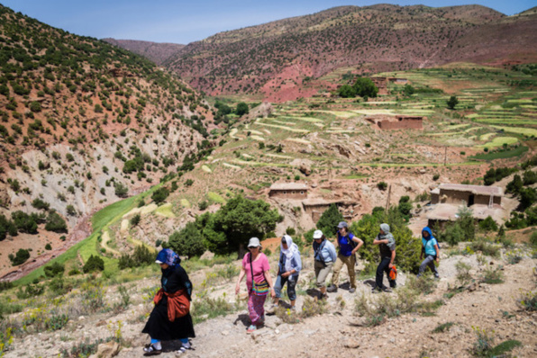 TOURISME DURABLE Zineb Datcharry, première femme guide de montagne au Maroc TOURISME DURABLE Zineb Datcharry, première femme guide de montagne au Maroc