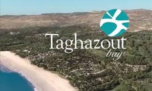 AGADIR TOURISME / SCANDALE : 55 TOURISTES FRANÇAIS INTERDITS D’ACCÈS À UN HÔTEL RÉSERVÉ ET PAYÉ D’AVANCE.