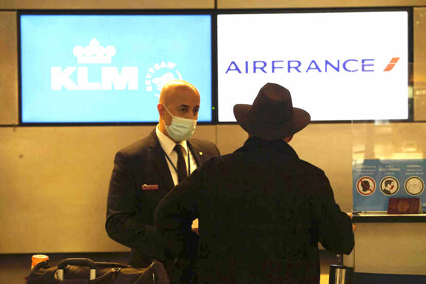 Covid-19 : 500 aéroports et 290 compagnies aériennes réclament la levée des mesures sanitaires sur les vols dans l’UE